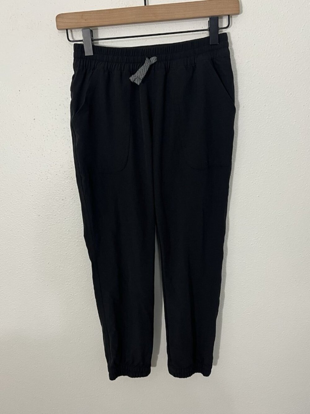 Patagonia Kids Black Jogger Pants Size 10 Medium